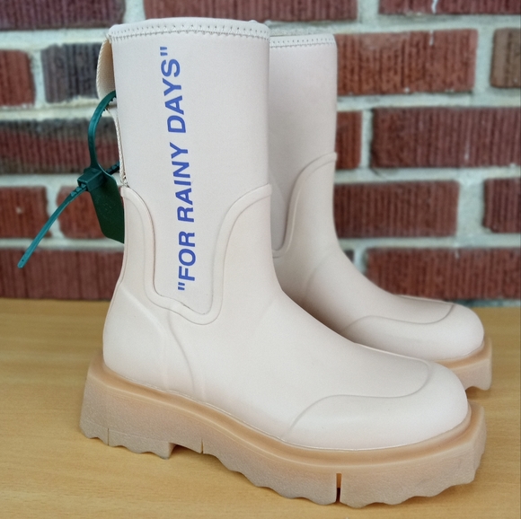 NWT Off-White c/o Virgil Abloh Sponge "For Rainy Days" Unisex Rainboots Natural - Picture 3 of 14